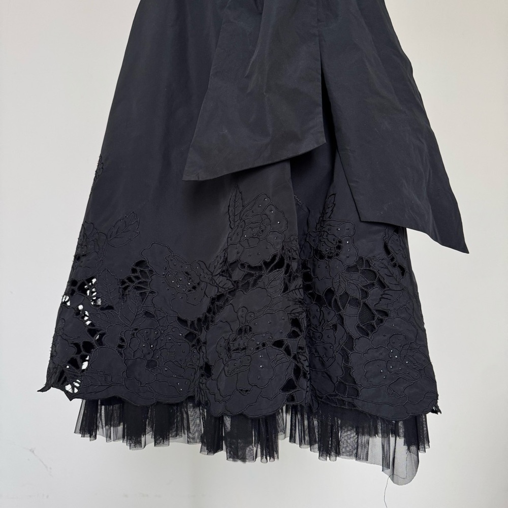 BCBG full skirt A-Line black satin + sparkle dress sz12 - Picture 4 of 14